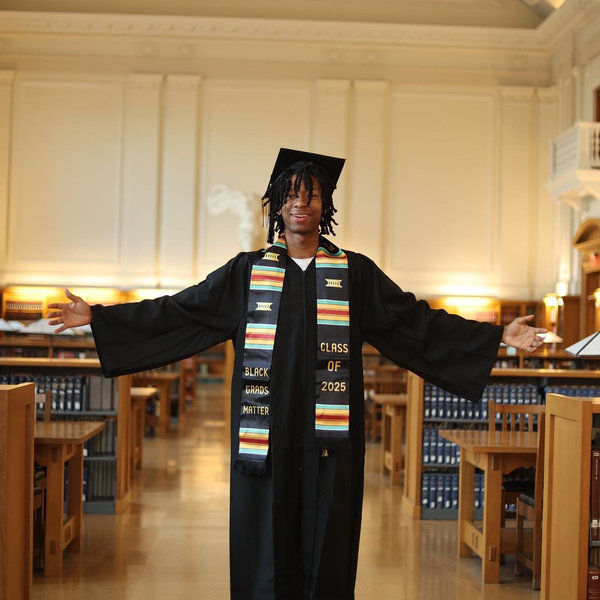 Graduation Ceromony and Graduation Party's Wedding Website