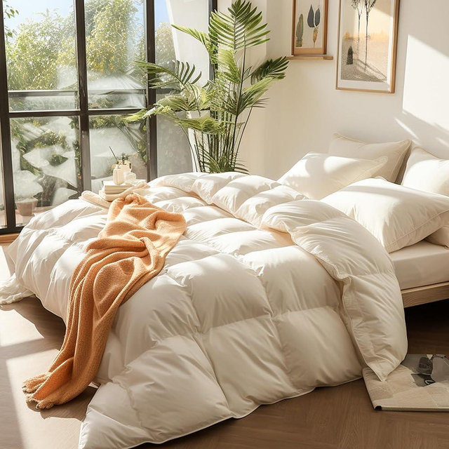 Sophia & William Feather & Down Comforter King Size, All Season Lightweight Fluffy Comforter, Bedding Comforter with 100% Cotton Cover - Machine Washable