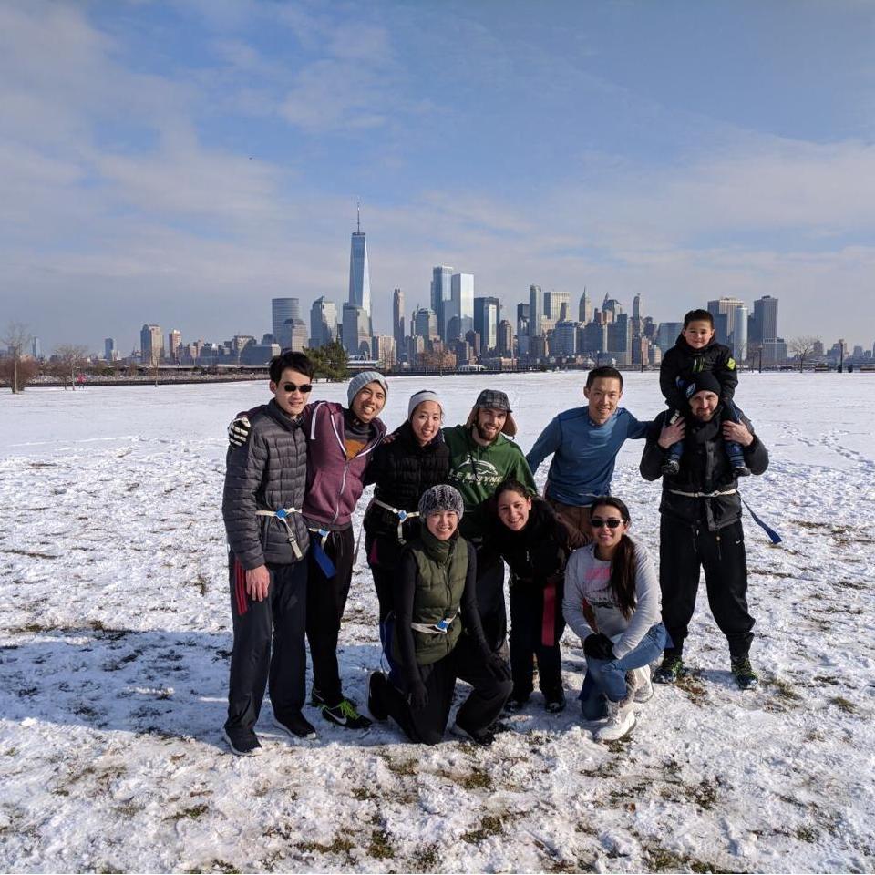 City Life winter football!
Juego de fútbol americano en el nieve.