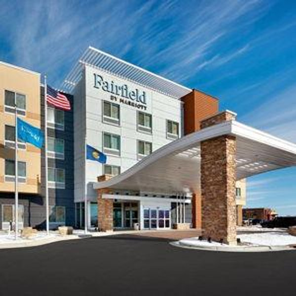 1 night stay Billings (Honeymoon)