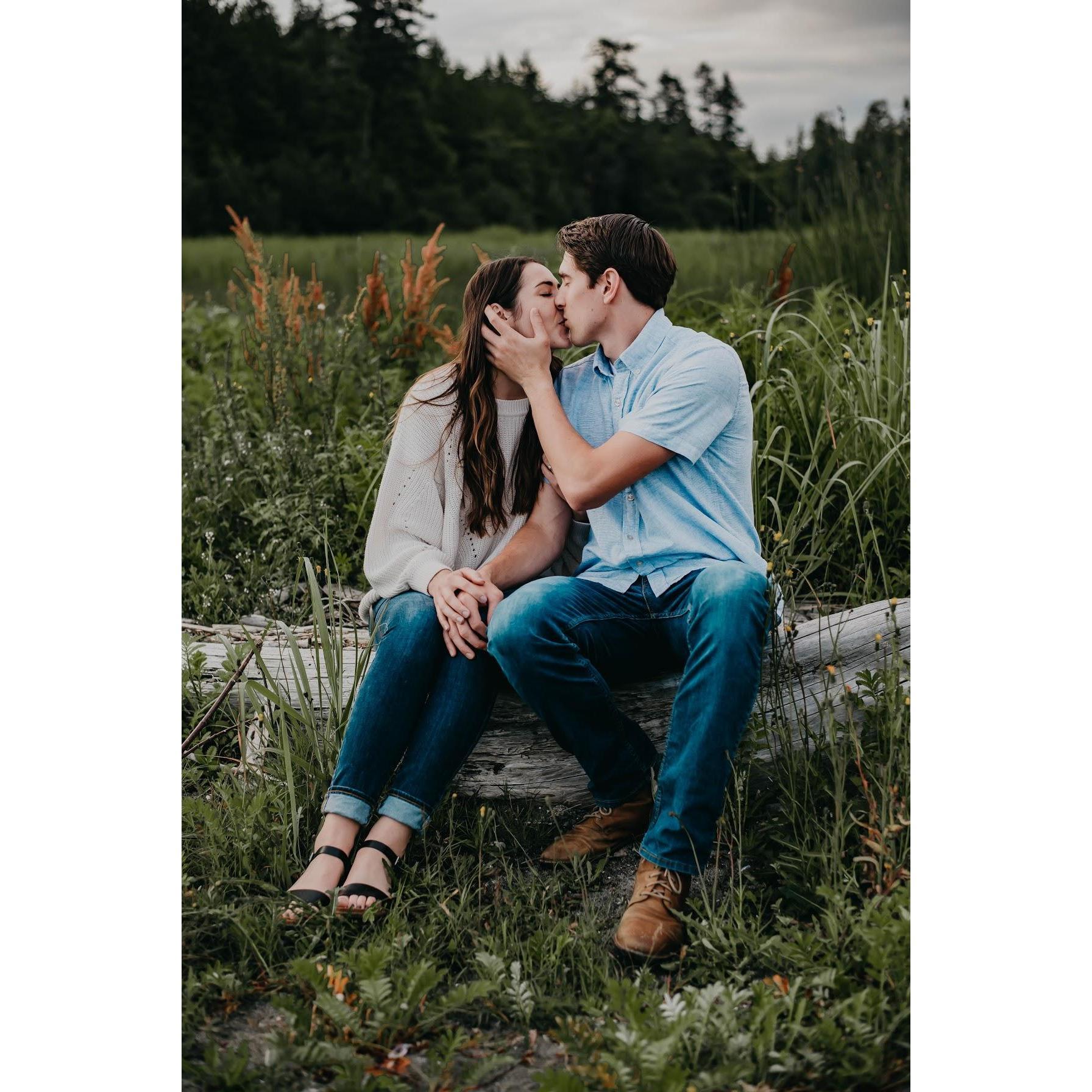 We had such an amazing time at our engagement shoot, blessed by a beautiful, summer evening