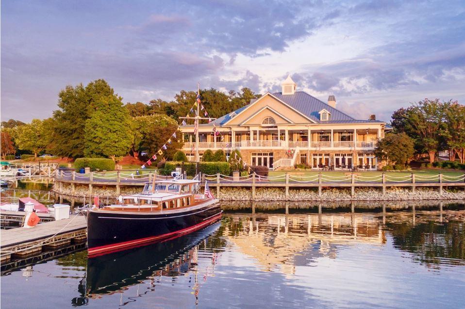 The Wedding Website of Allison Derby and Theodore Dilts