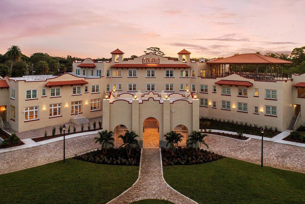 The Wedding Website of Chelsea Ejankowski and Nick Musto