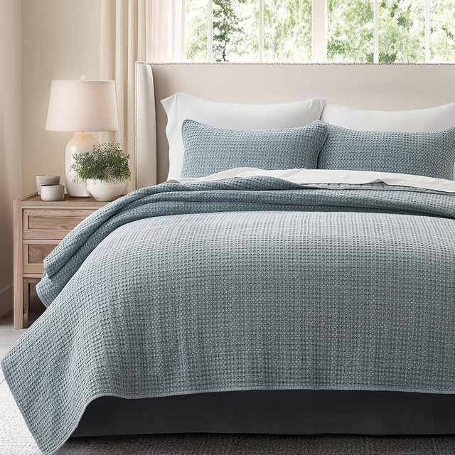 EverGrace Stonewashed 100% Natural Cotton Waffle Quilt Set King Size 3 Pieces, Soft, Breathable & Substantial Bedding, Quilted Coverlet Bedspread with 2 Shams for All Seasons, Blue Linen