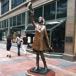 Mary Tyler Moore Statue