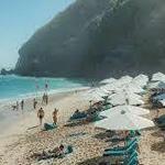 Sundays Beach Club