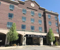 The Wedding Website of Maryah McCord and Louis Montrone