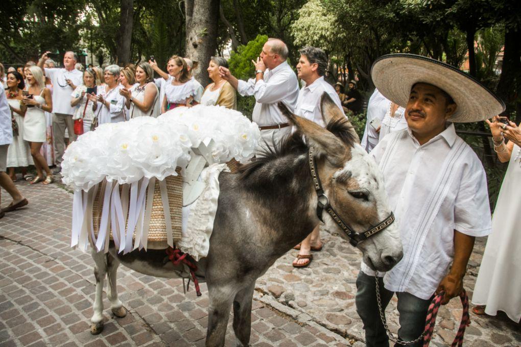 The Wedding Website of Cristal Retana and Eric Lule