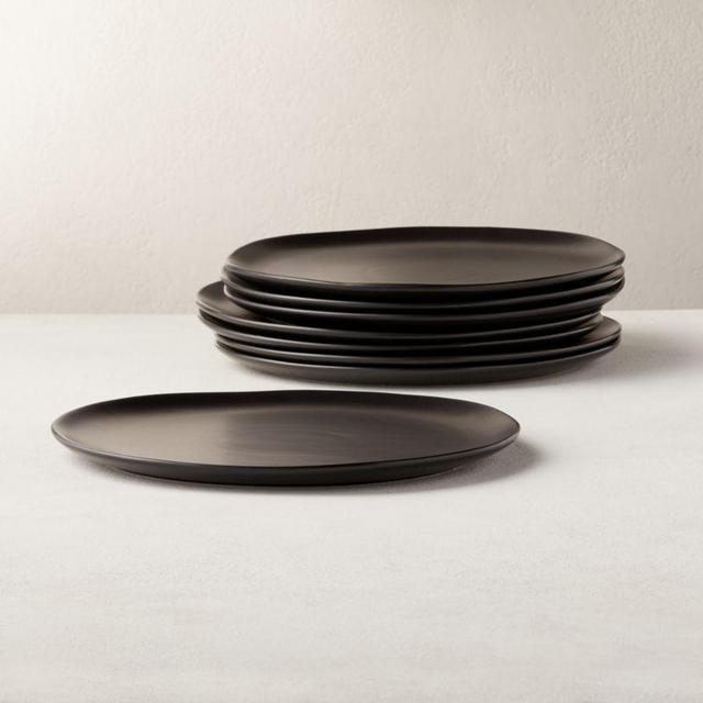 Crisp Matte Black Dinner Plate