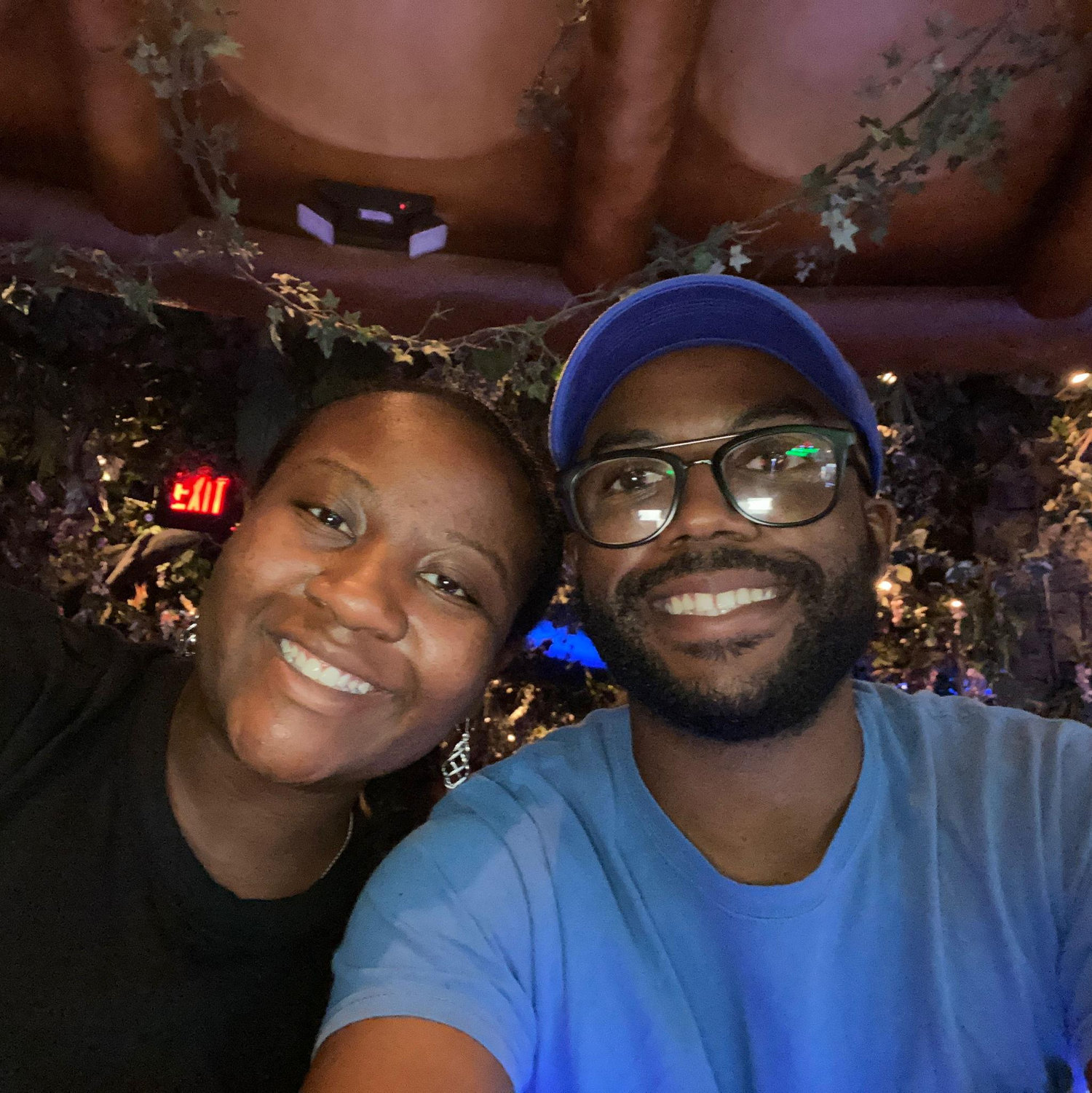 August 3rd, 2021 - Alexea's Home Town Visit! Sir'Darius brought Alexea to his hometown, Fort Lauderdale, Florida, for the first time! They are enjoying lunch at Rainforest Cafe in Sawgrass Mall.