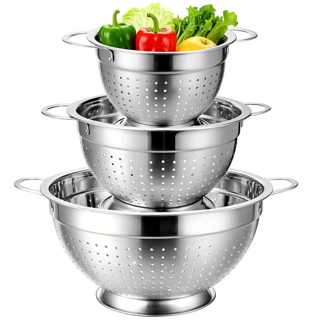 Palksky Stainless Steel Colander Set of 3, Nesting Metal Strainers with Handles and Raised Base, 7/8.7/11 Inch Kitchen Colanders for Pasta, Vegetables, Fruit, Rice, Salad and Meal Prep
