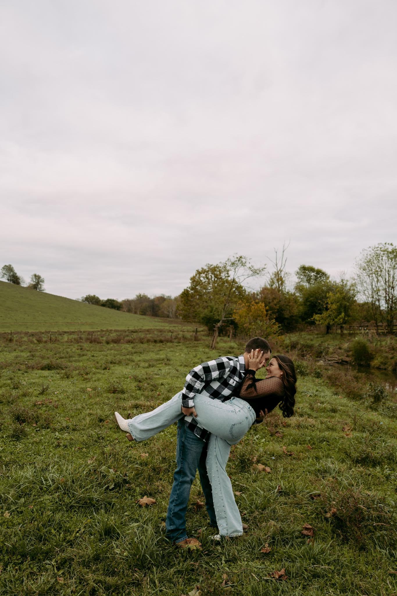 The Wedding Website of Chelsea Parrish and Christopher King