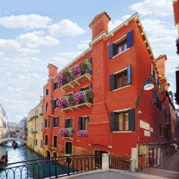 Venice Hotel | 2 nights