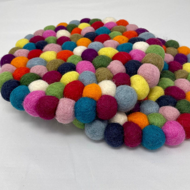 2 Handmade Potholder Trivet 100% New Zealand Wool Hot Pot Holder Stylish Coaster, Hot Pads, Hot Mats, Spoon Rest For Cooking and Baking