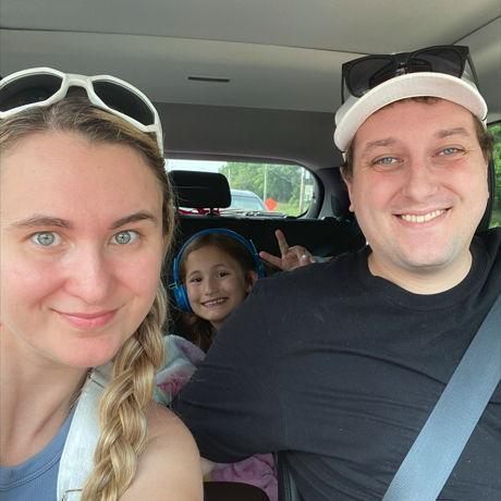 Road tripping as a family!