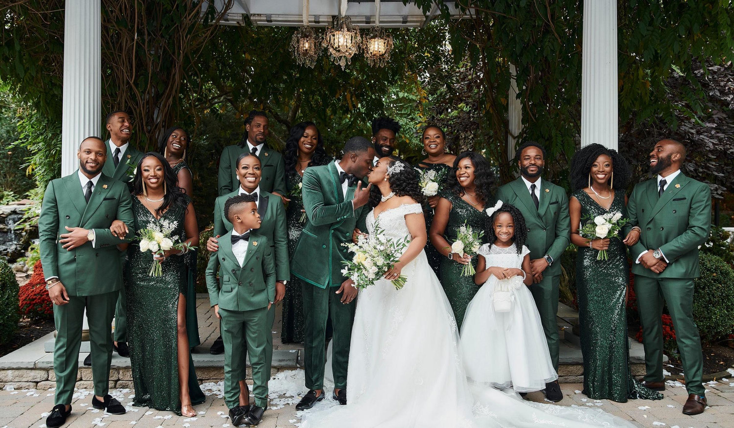 The Wedding Website of Earvin Ealy and Kayloni Williams