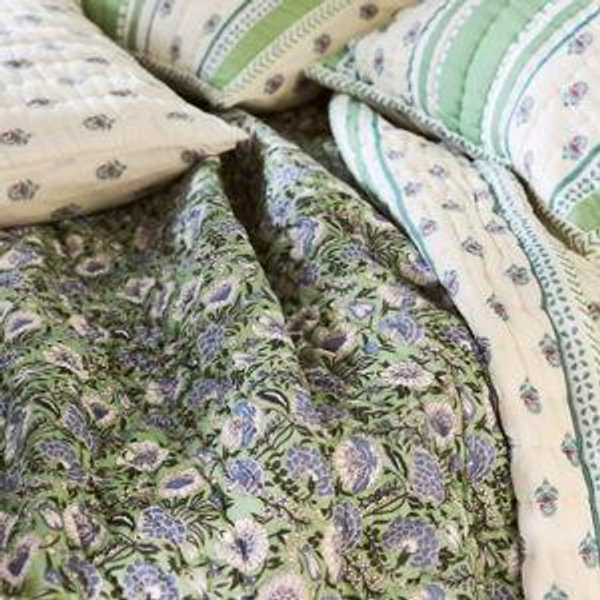 Khira Cotton Floral Printed Quilt- GREEN