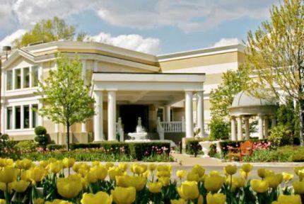 The Wedding Website of Linda Yarfi and Matthew George