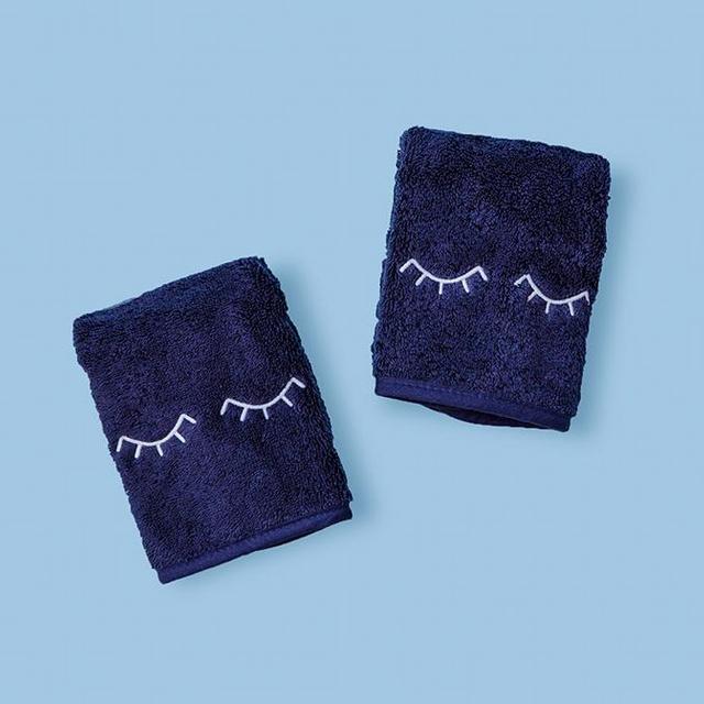 Weezie Makeup Towels (pair)