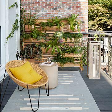 Vertical GRO Wall System