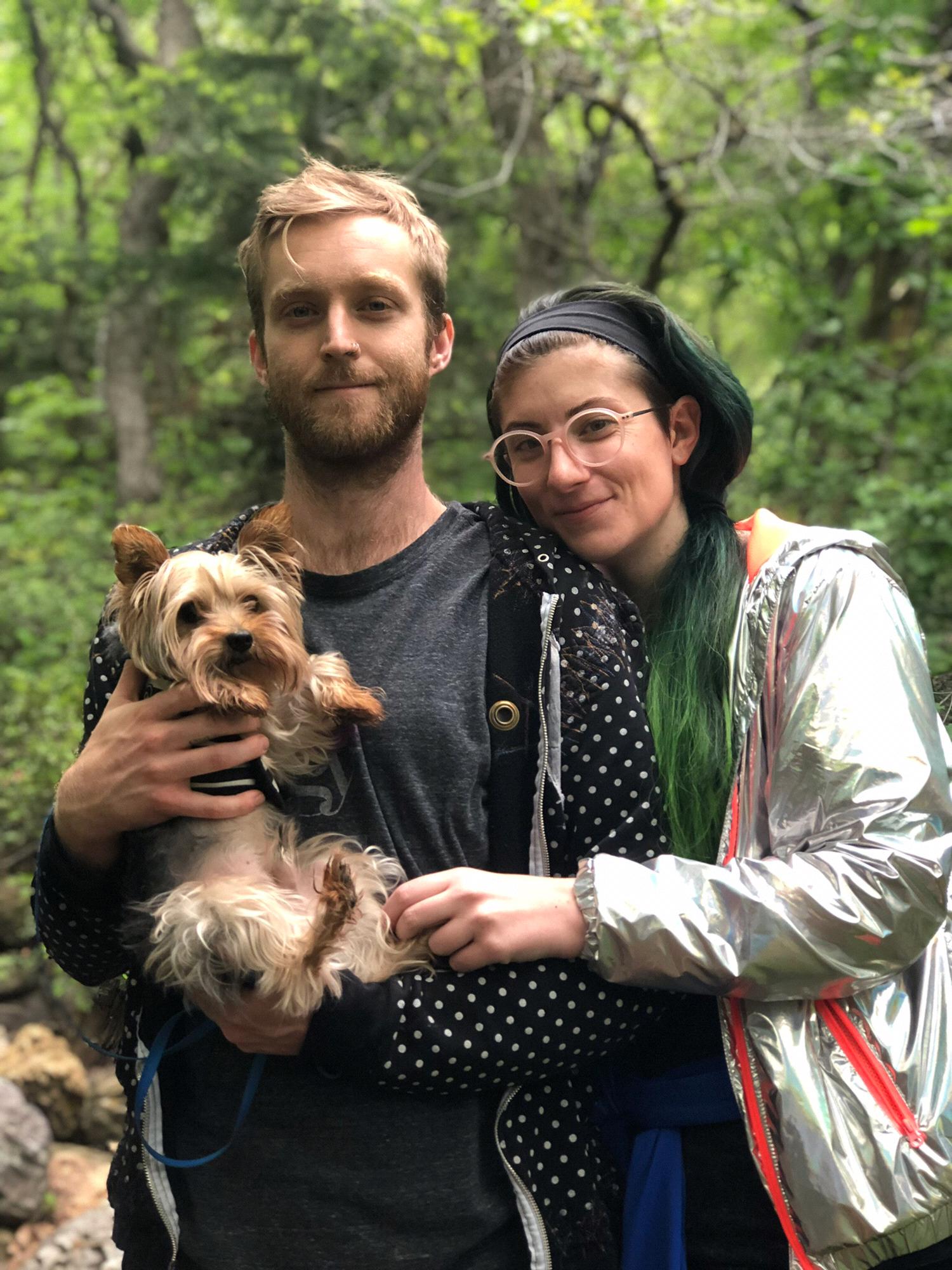 Grizzy’s first hike! In Utah! This pup has travel!!