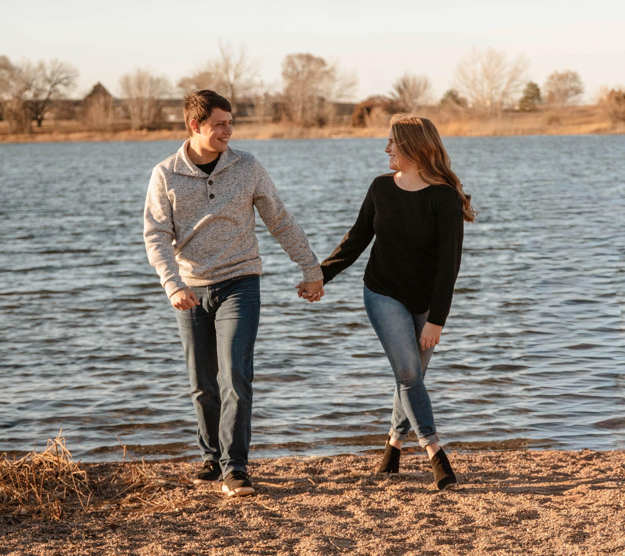 The Wedding Website of Ashlyn Banks and Colton Lovitt