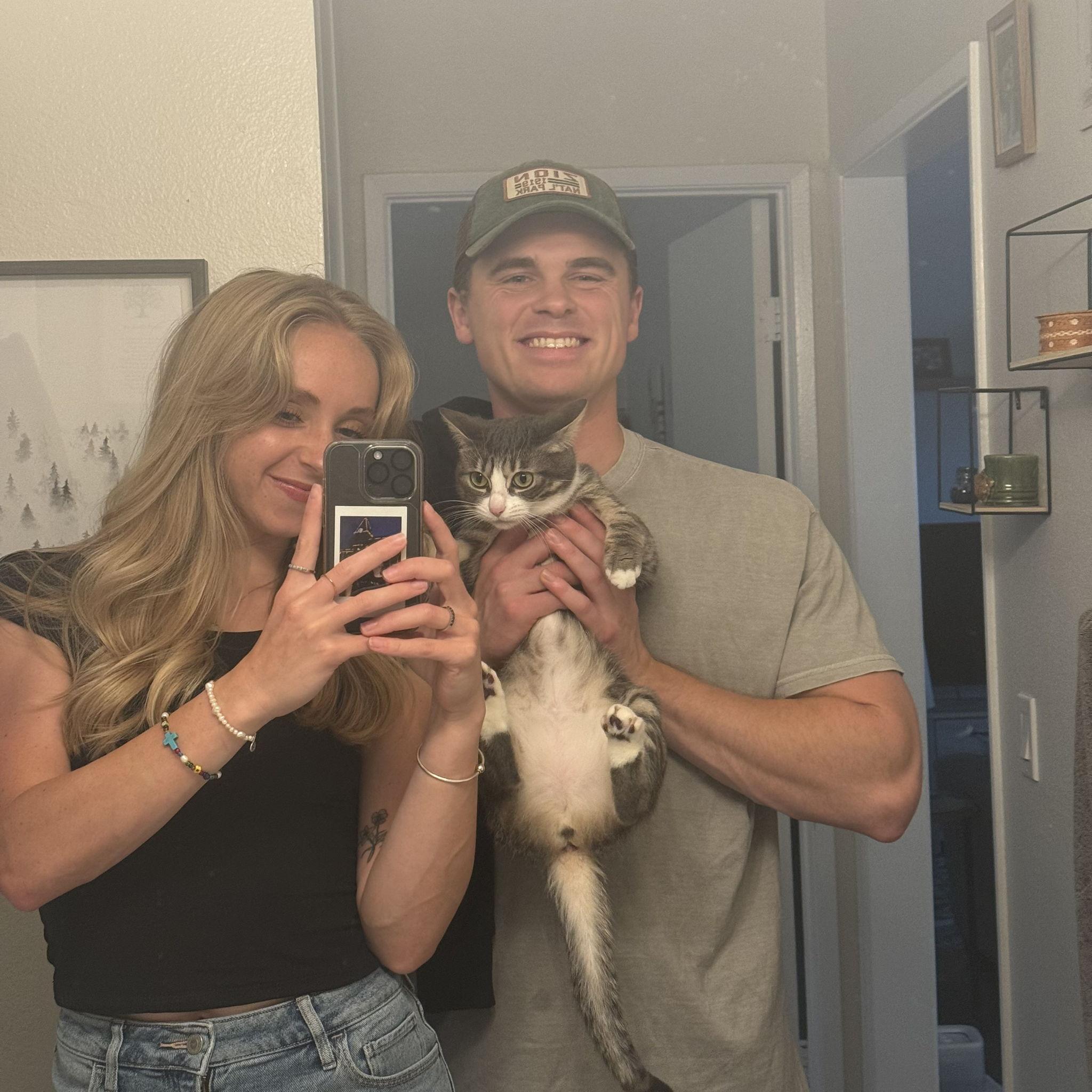 June 2024 - Family photo!