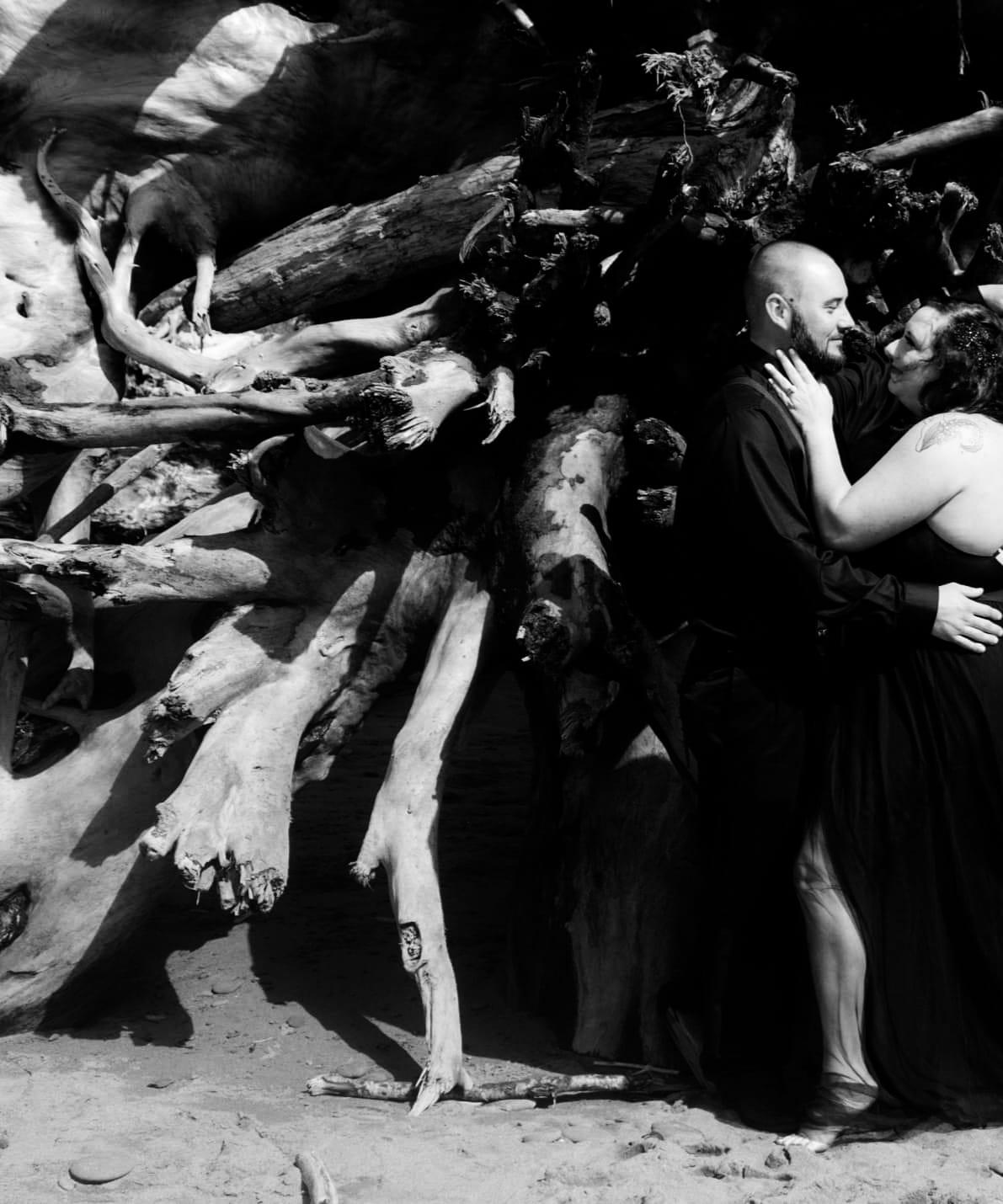 aade944d-885c-4689-91ef-eebee0936c05