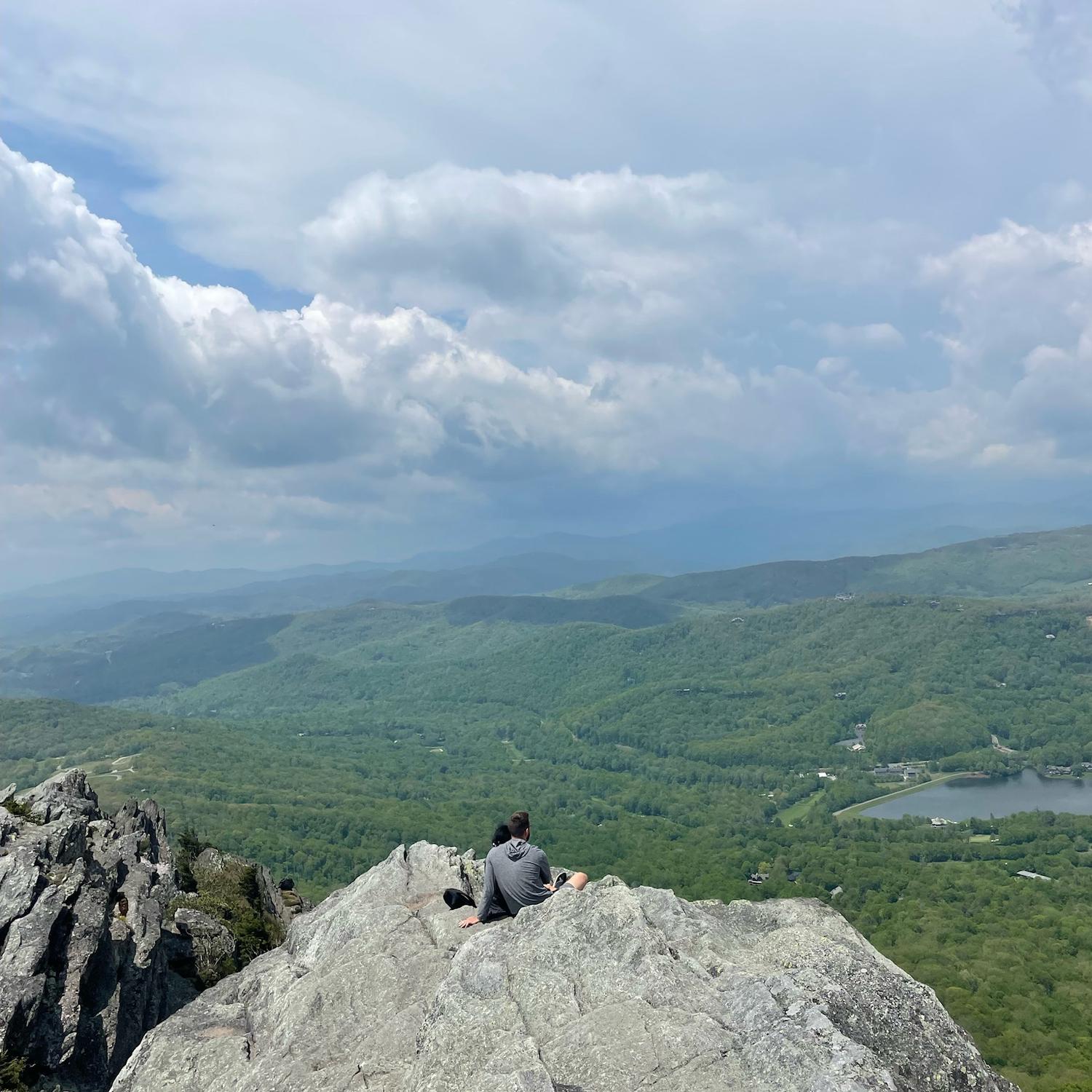 Mile High Swinging Bridge overlook (Backstory: A random couple took this photo of us, stopped to show us and asked if we could exchange numbers so they could send it to us!) 📍Grandfather Mtn, NC