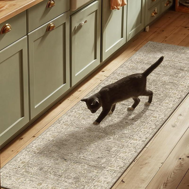 Washable Kitchen Rug Runners for Hallways: 2'6"x8' Bedroom Runner Rug Non Slip Low-Pile Stain Resistant Soft Indoor Floor Carpet Runner for Indoor Entryway Hallways Kitchen Laundry Room Farmhouse