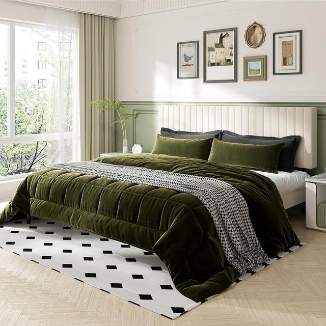 HAOARA King Size Bed Frame/Velvet Upholstered Headboard/Strong Wooden Slats/Platform Bed Frame/Mattress Foundation/Box Spring Optional/Easy Assembly/Beige