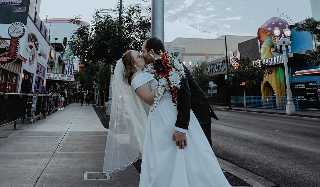 The Wedding Website of Ashlee Krauss and Ryan Golich