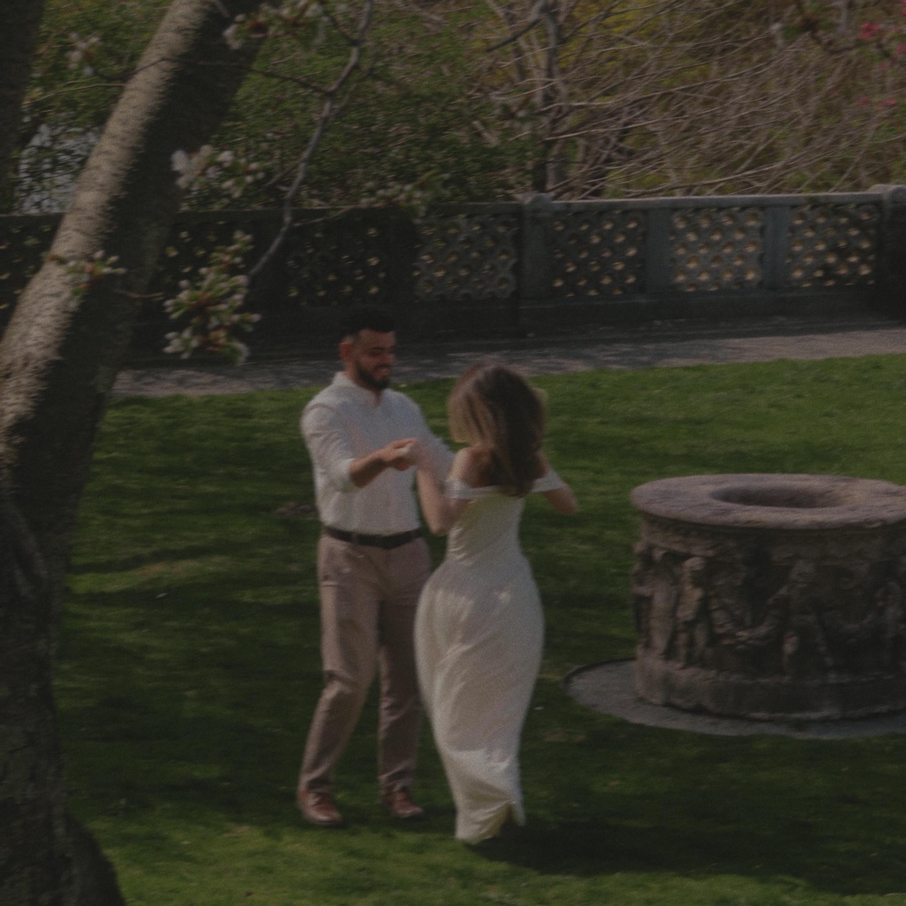 Thank you to Natalia’s sisters for capturing these!