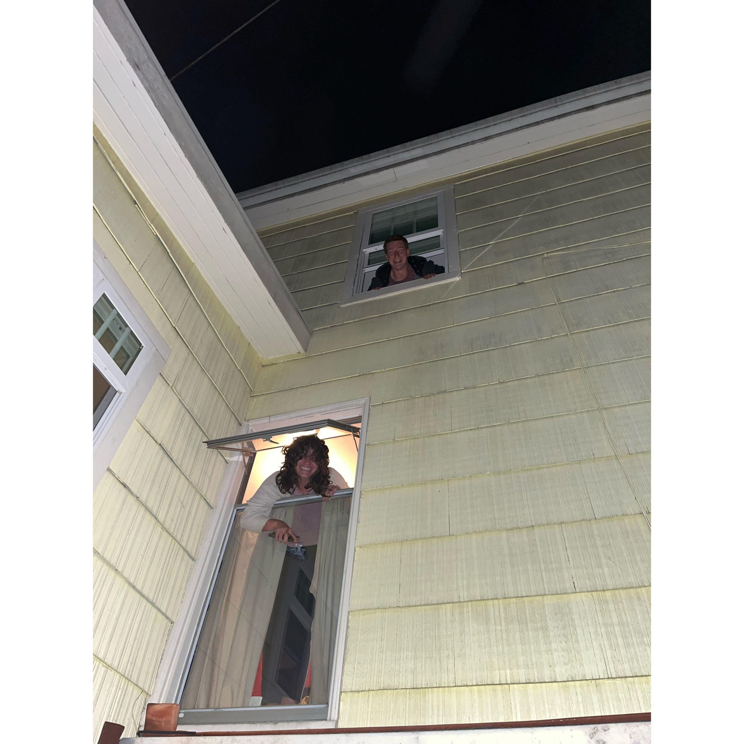 yellow house livin'