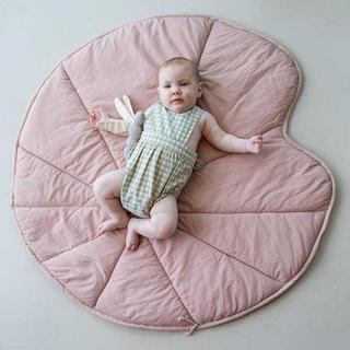 Fantasy Garden Water Lily Playmat