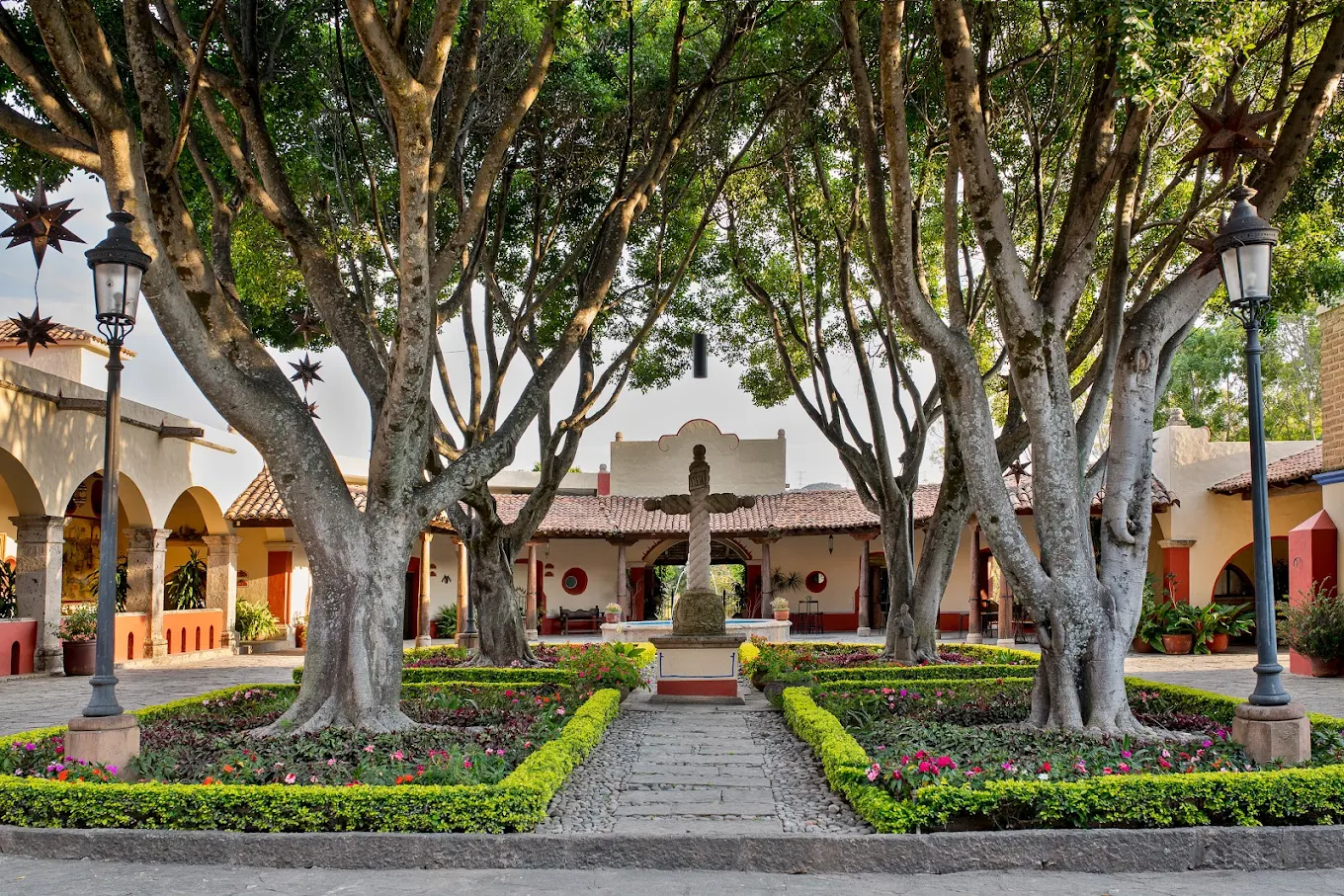 The Wedding Website of Janelle Hernandez and Diego Maceda