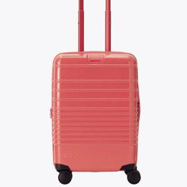 BÉIS x poppi The Carry-On Roller in Glossy Fruit Punch