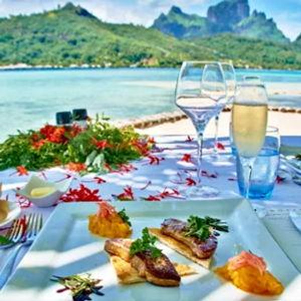 Brunch in Tahiti