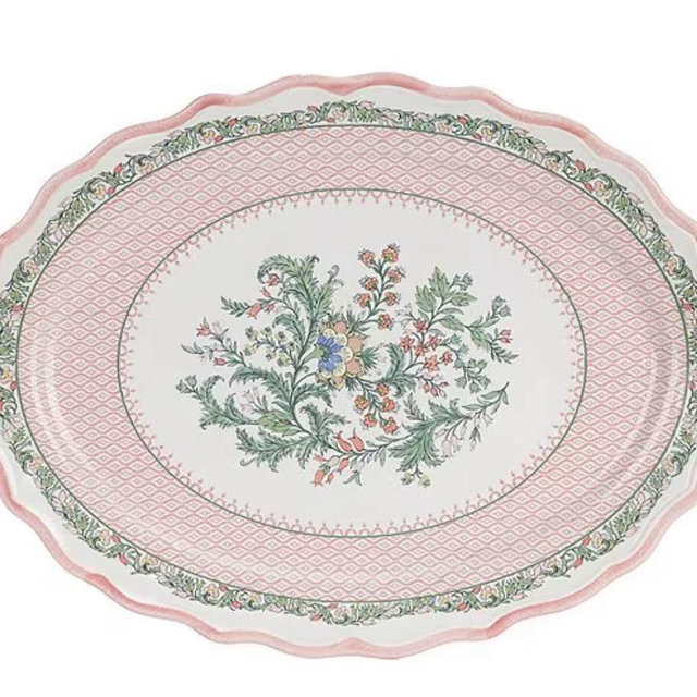 Southern Living Norah Collection Scallop Oval Platter