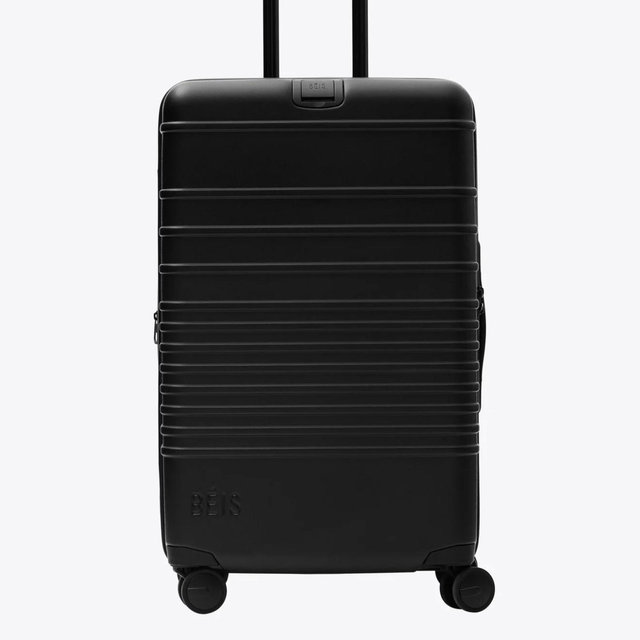 The Medium Check-In Roller - All Black