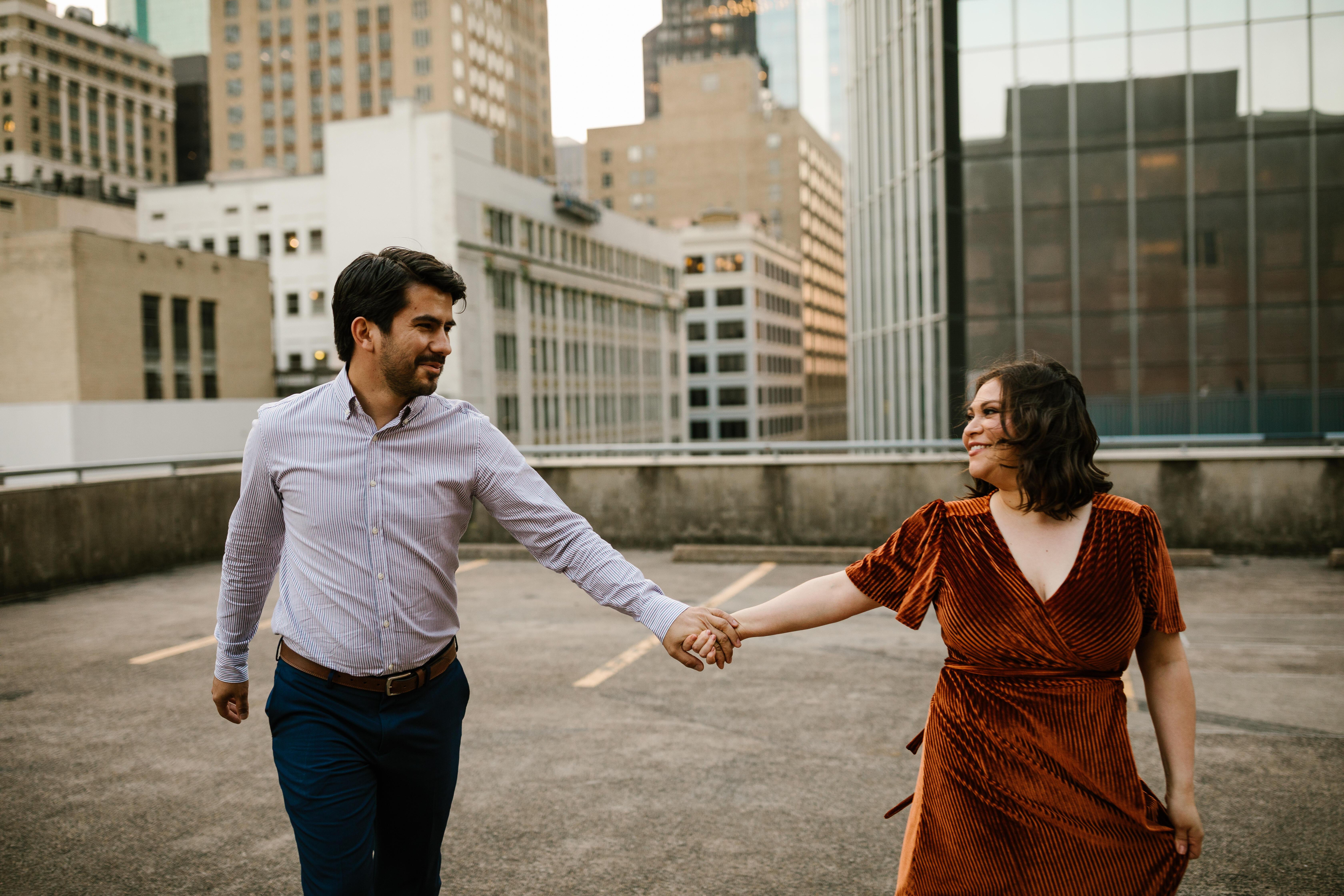 The Wedding Website of Danielle Moreno and Raúl Angulo