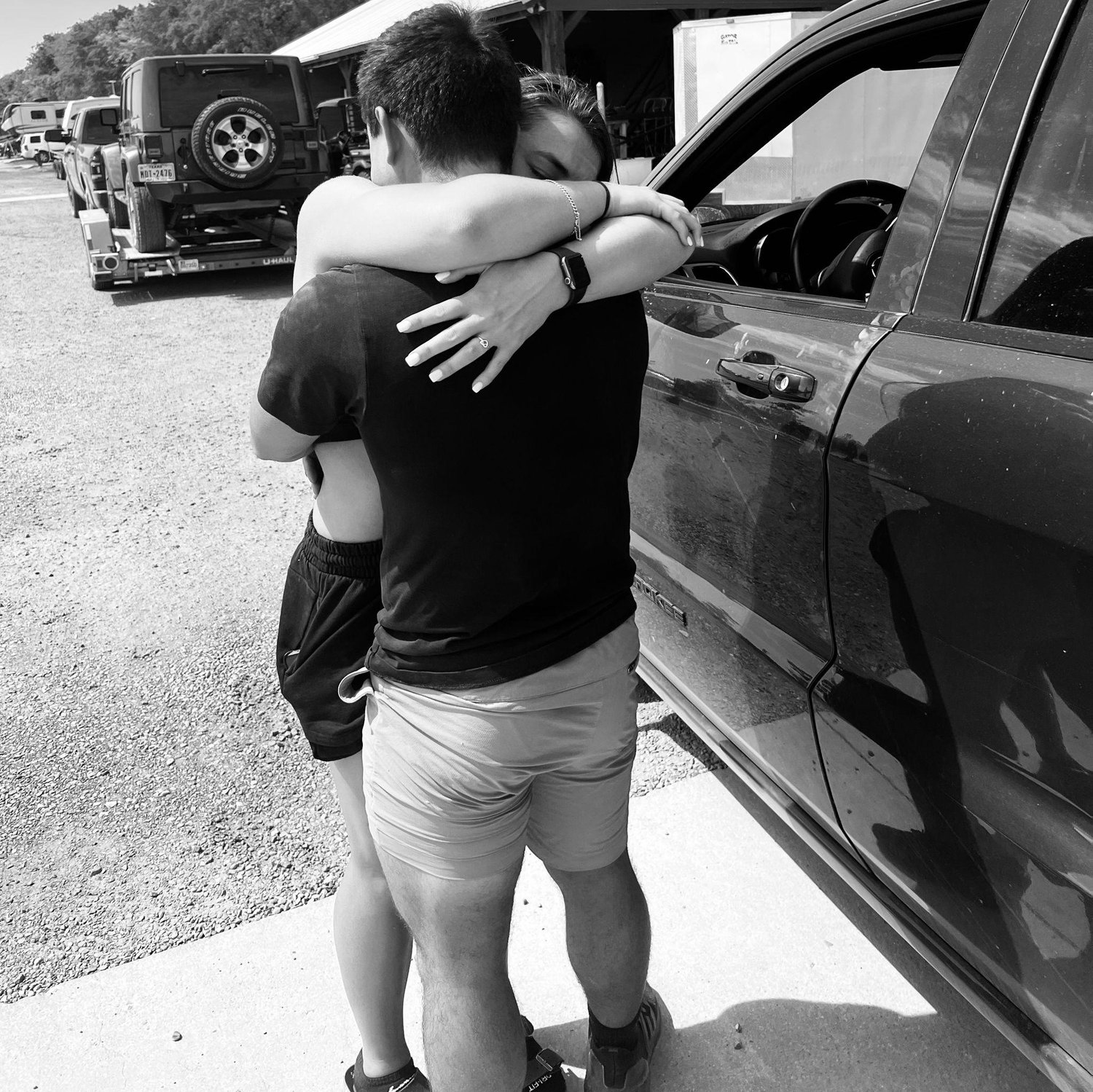 The hardest goodbye...the start of long distance:(