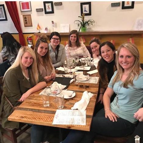 Lindsey and her friends out to eat in Detroit.