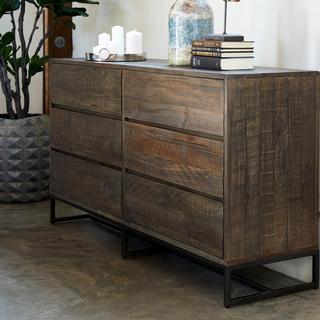 Elena Dresser