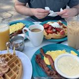 Betsy's Crepes