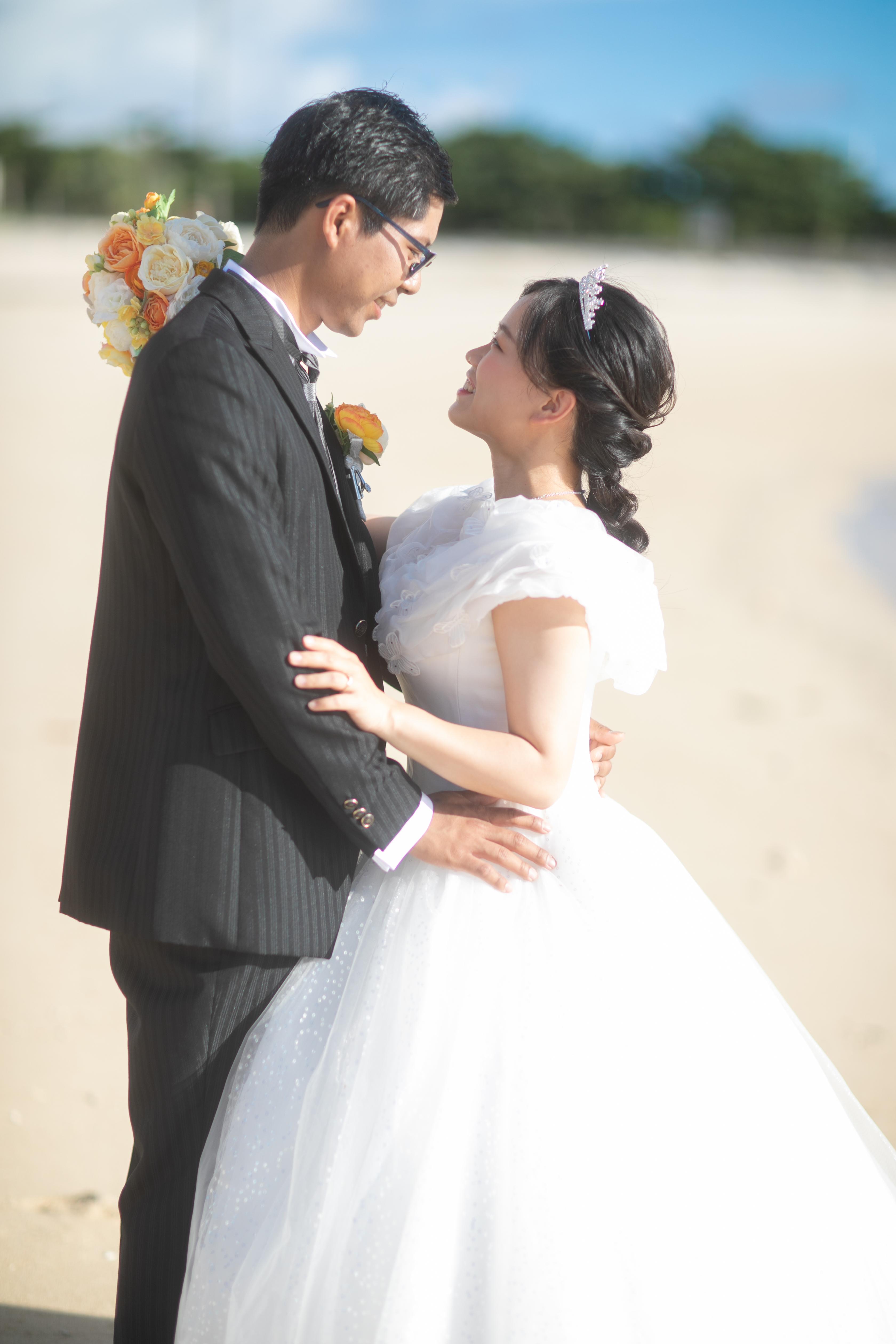 The Wedding Website of Su Su Yin and Yan Naing