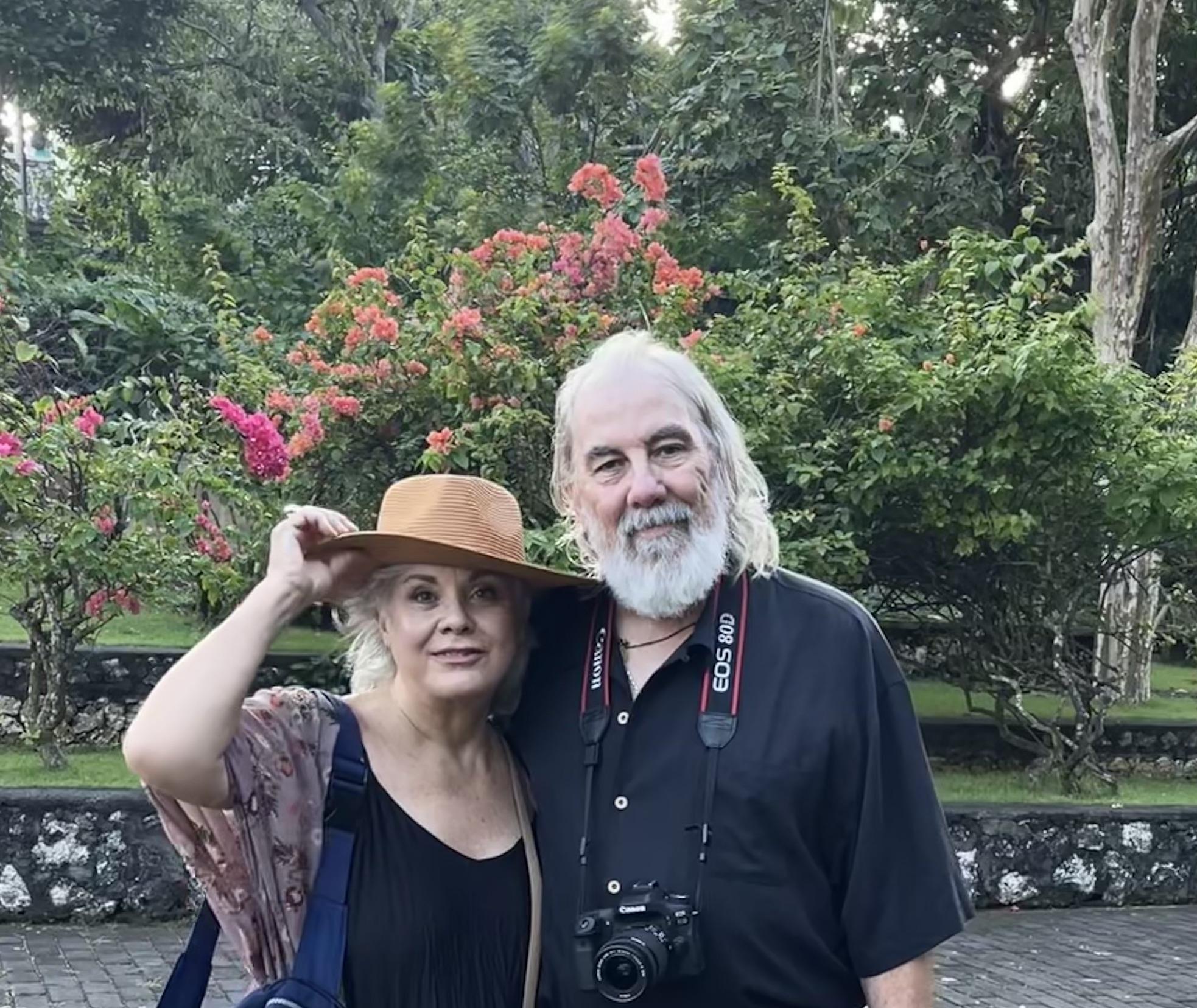 The Wedding Website of Brenda Ferreira and Carl Barbee