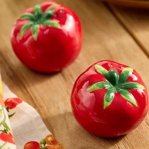 Tomato Salt + Pepper Shakers