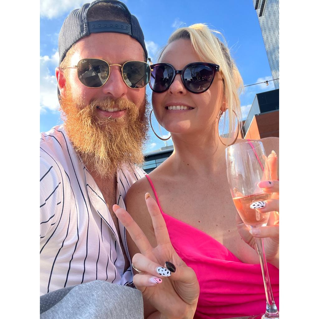 In Birmingham again, over what was probably only date 4/5 Ryan asked her to be his girlfriend. A pic from that exact moment. It went something like "u might as well be my Girlfriend.