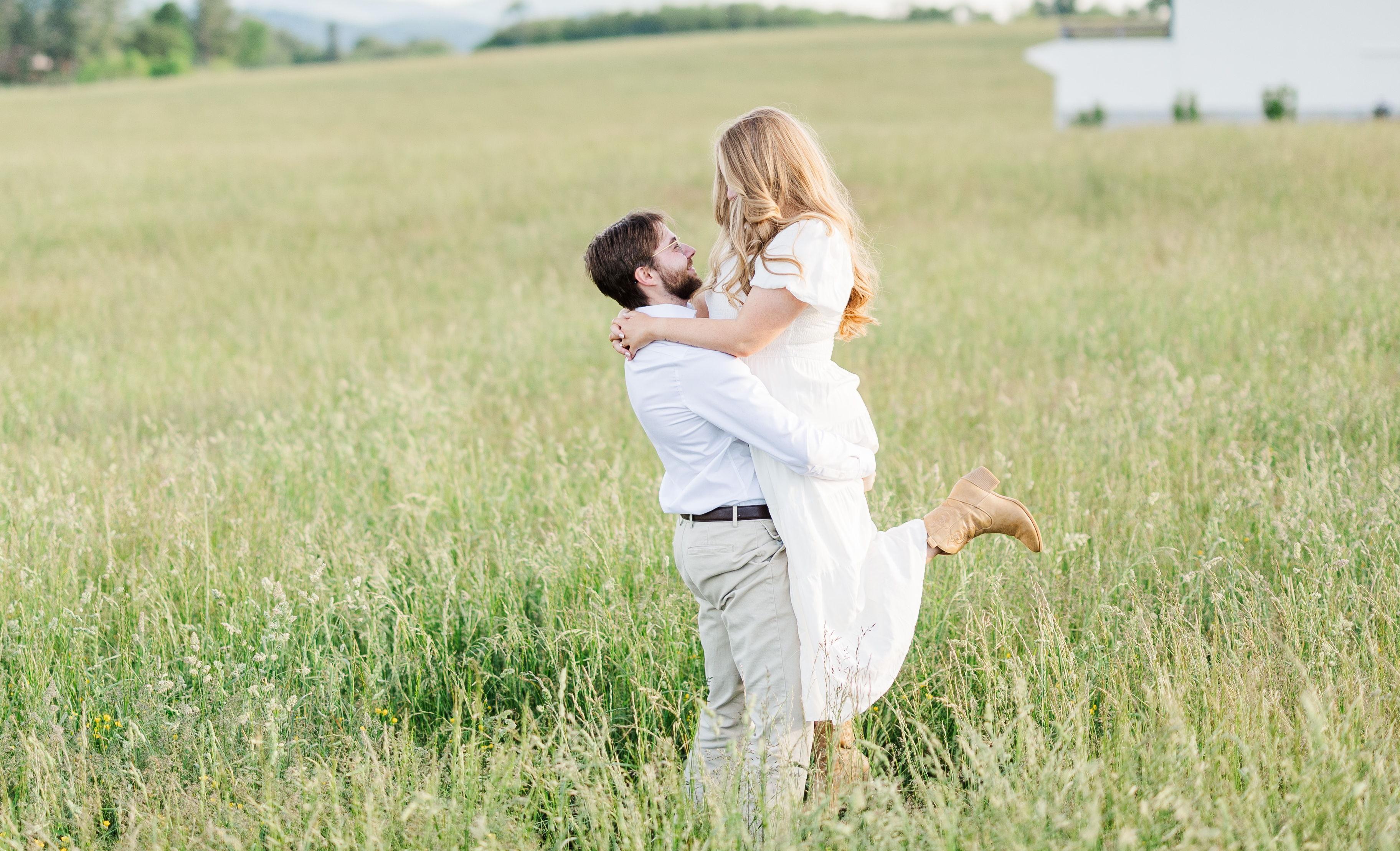 The Wedding Website of Emmie Aiello and Will Watson